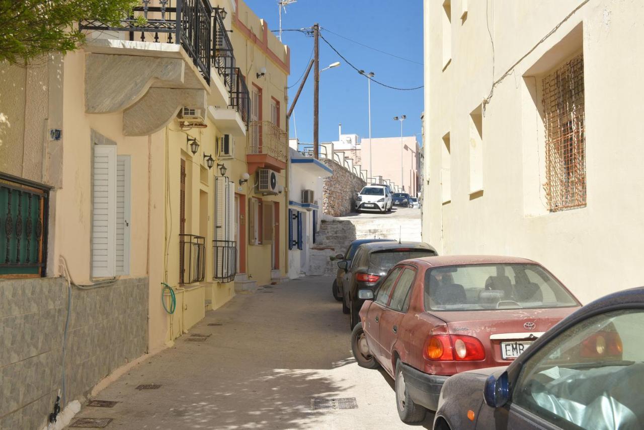 Almanza Apartment Syros エルムポリ エクステリア 写真