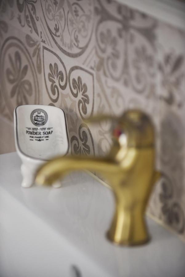 Almanza Apartment Syros エルムポリ エクステリア 写真