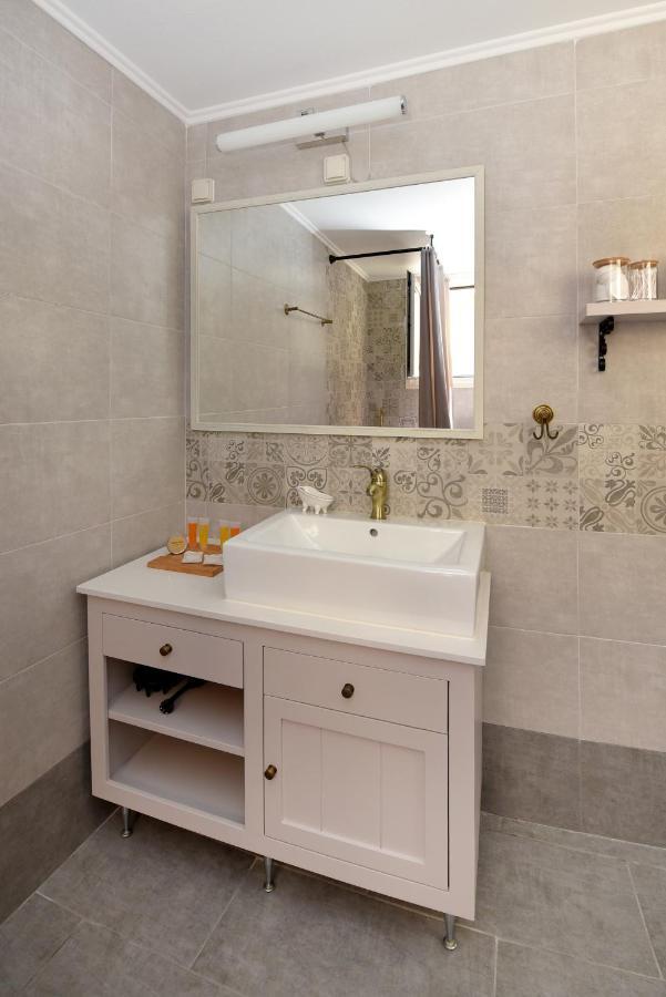 Almanza Apartment Syros エルムポリ エクステリア 写真